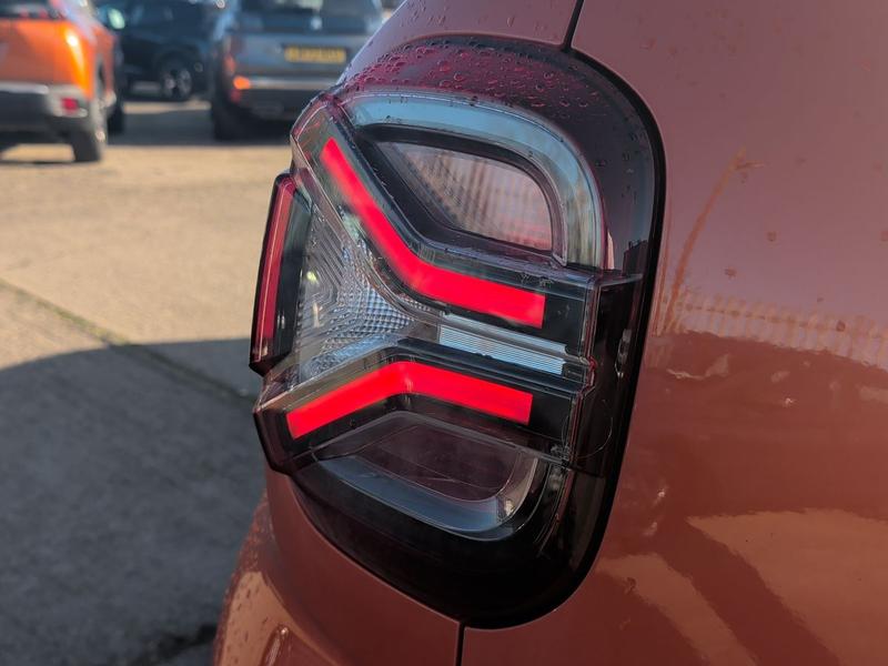 Used Dacia Duster NL73YYR 28