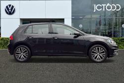 VOLKSWAGEN Golf Photo 4