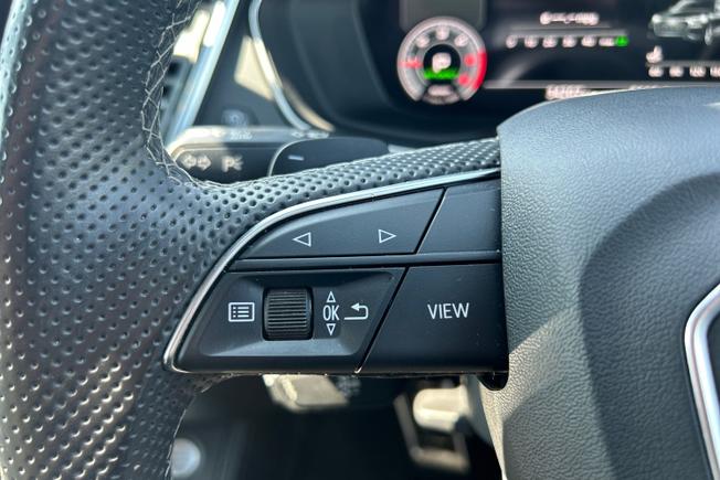 AUDI Q5 Photo 16