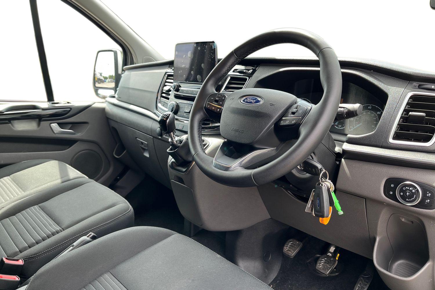 Ford TRANSIT CUSTOM Photo 13