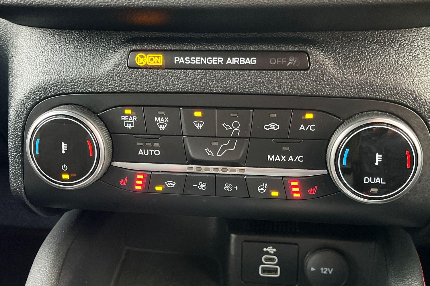 Ford Kuga Photo 30