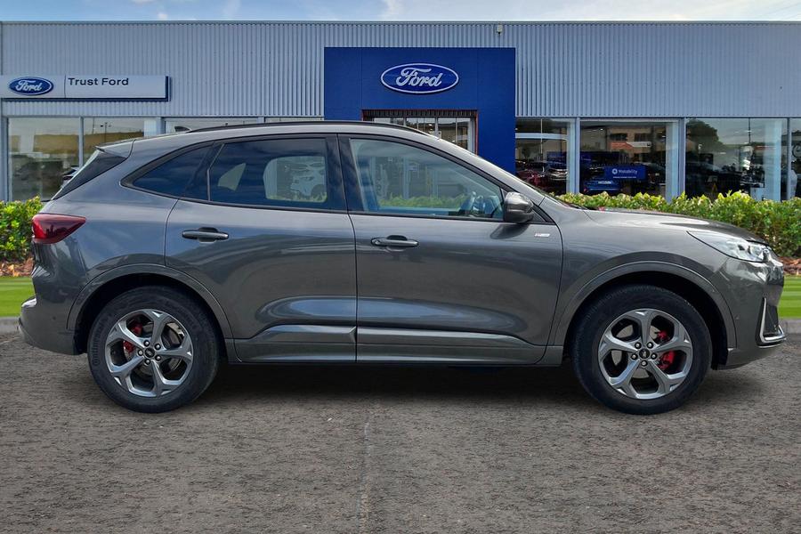 Ford KUGA Photo autoimg-44cb0e37ac776f50a226c7ebe9181c229bbfa36b.jpg