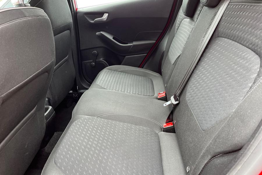 Ford FIESTA Photo autoimg-44cd60433435ffbdde57999695da76b519565aa8.jpg