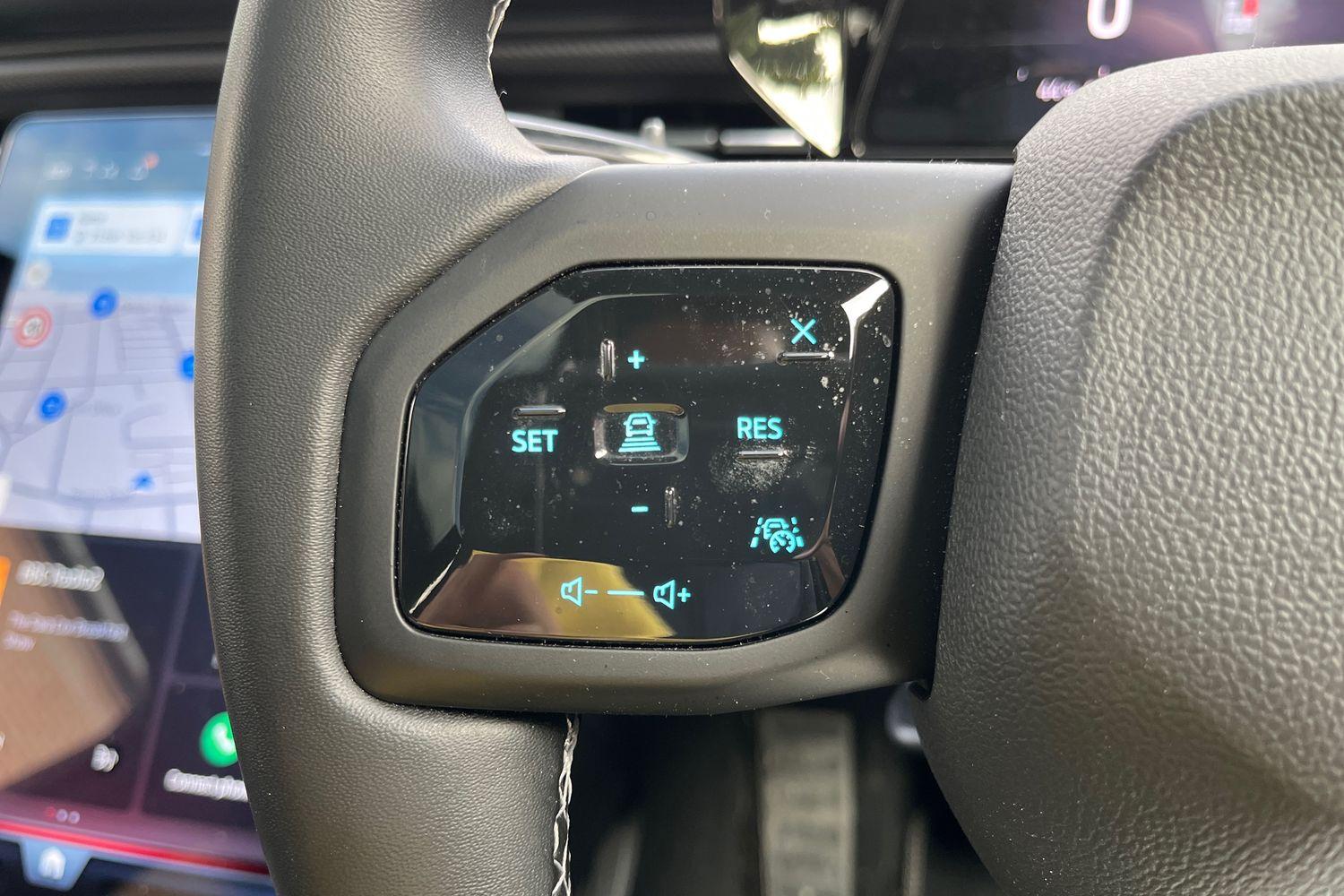 Ford Explorer Photo 33