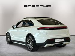 PORSCHE Macan Photo 5