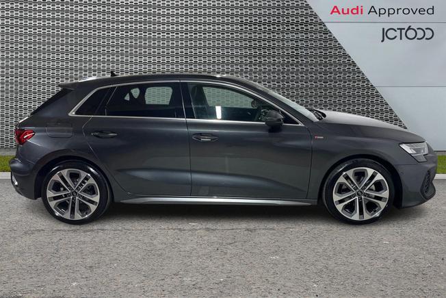 AUDI A3 Photo 4
