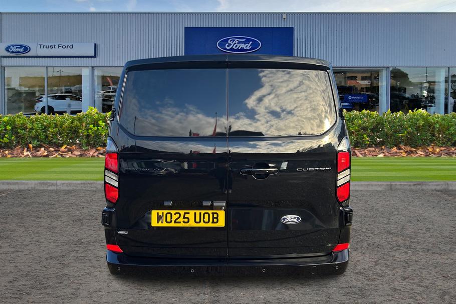 Used Ford TRANSIT CUSTOM 13