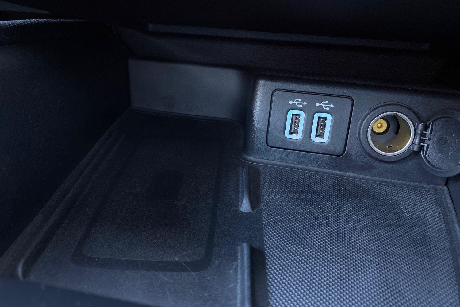 Ford FOCUS Photo 38