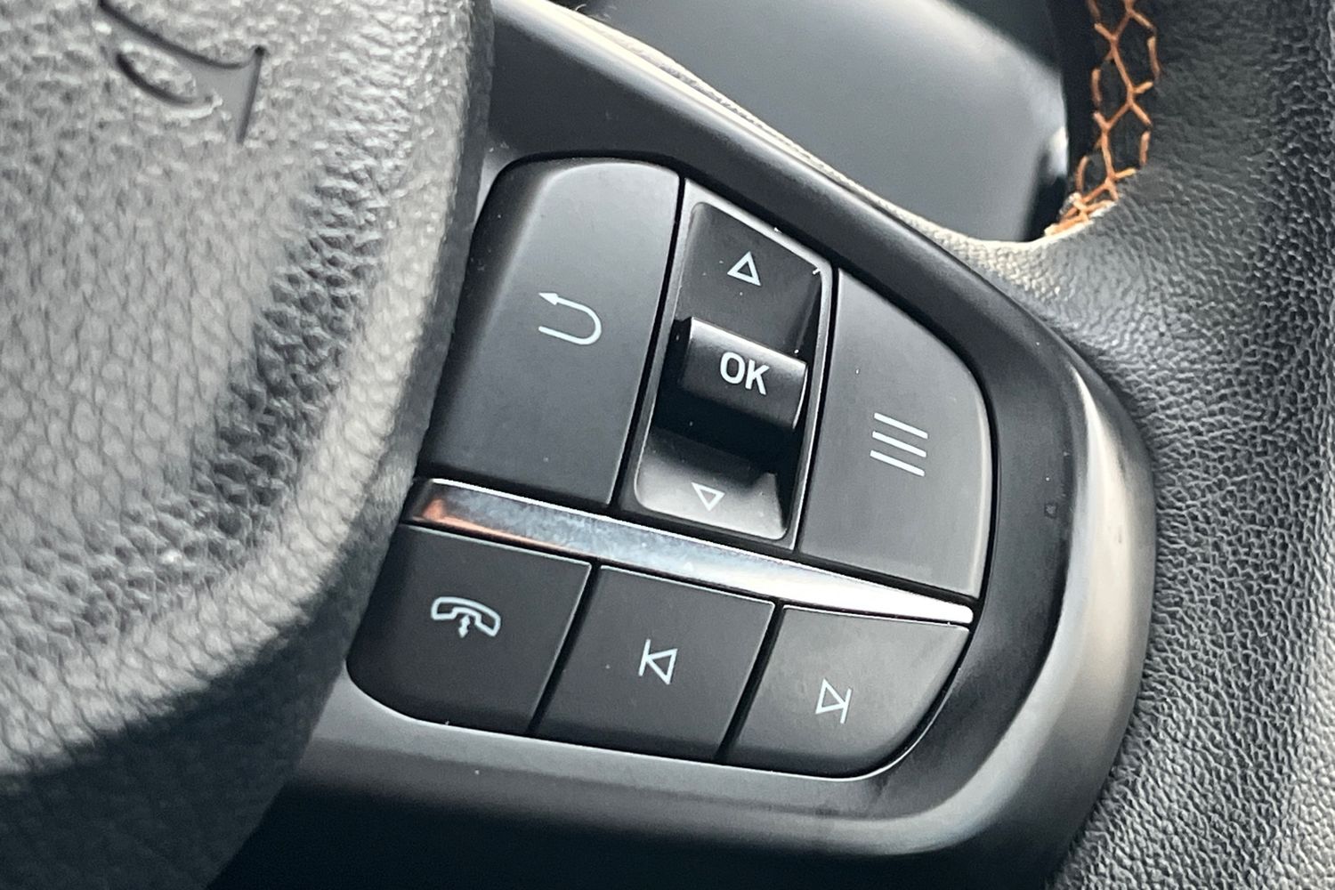 Ford RANGER Photo 18