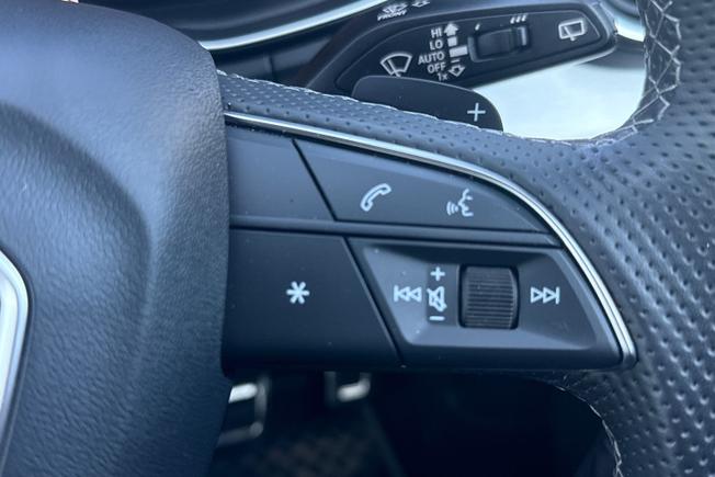 AUDI Q5 Photo 17