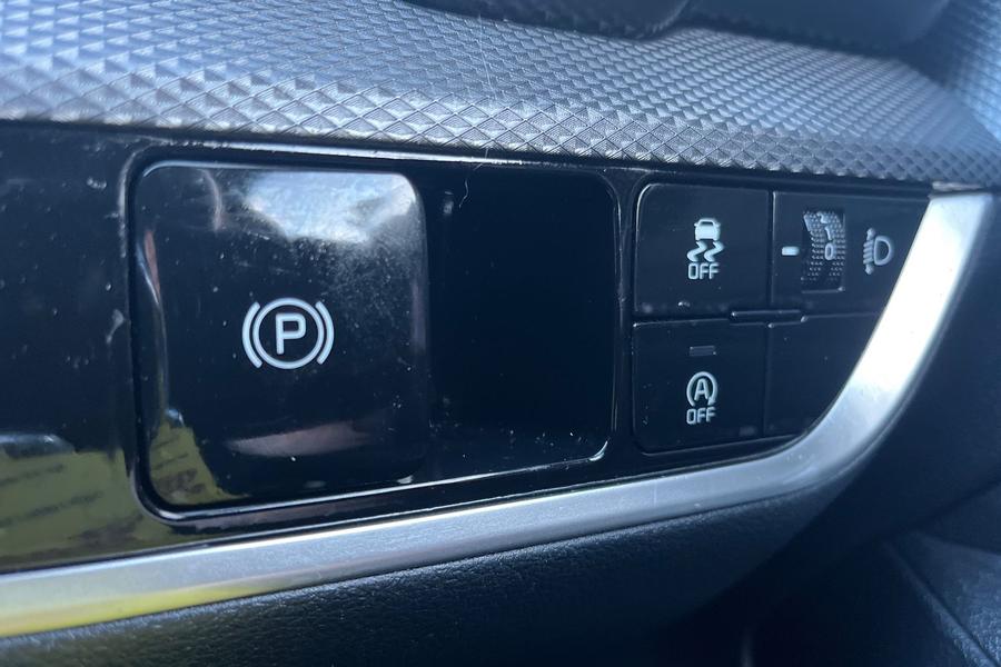 Kia SPORTAGE Photo autoimg-44d4eb66961b4564580437da12f96e73cc03b16e.jpg