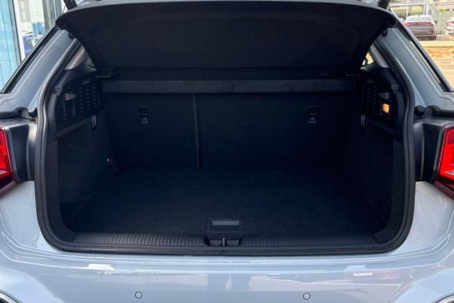 AUDI Q2 Photo 12
