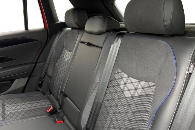 VOLKSWAGEN Tiguan Photo 9