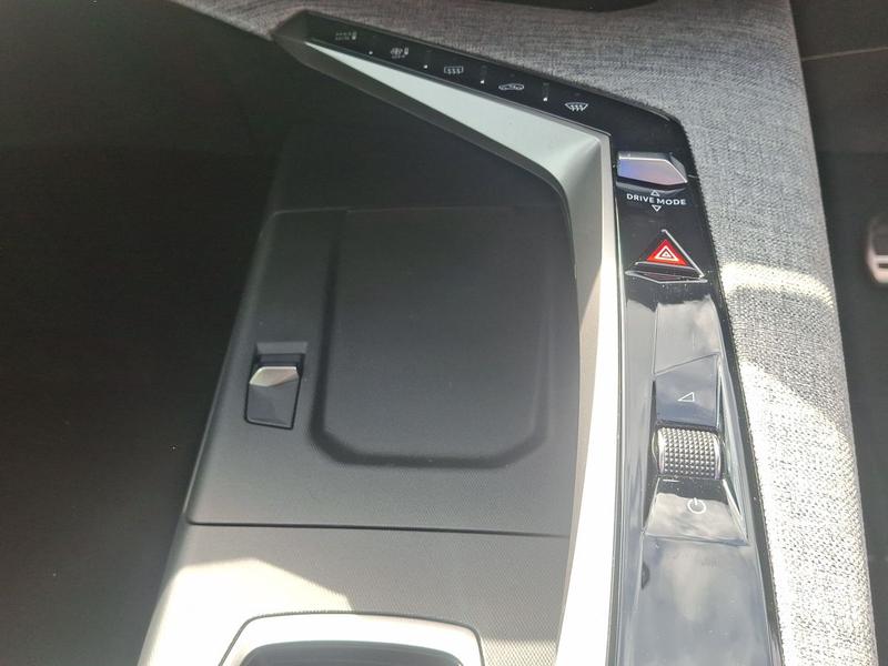 Used Peugeot 3008 KK25HWB 41