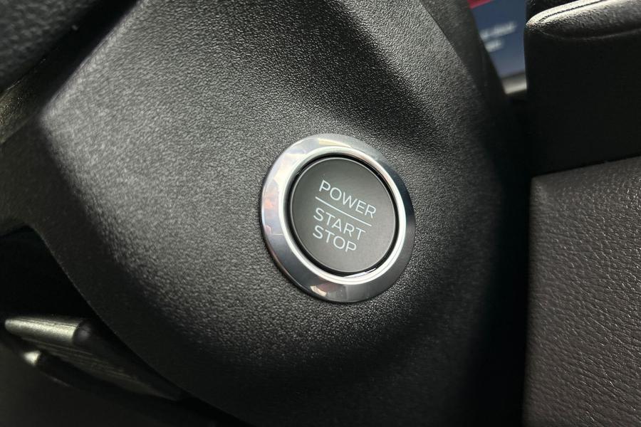 Ford TRANSIT Photo autoimg-44db0aded4ccb4ca92499b413731edde1c27c570.jpg