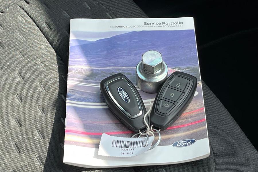 Ford PUMA Photo autoimg-44dffbe16a56ab442356e33e75883f58054fc62b.jpg