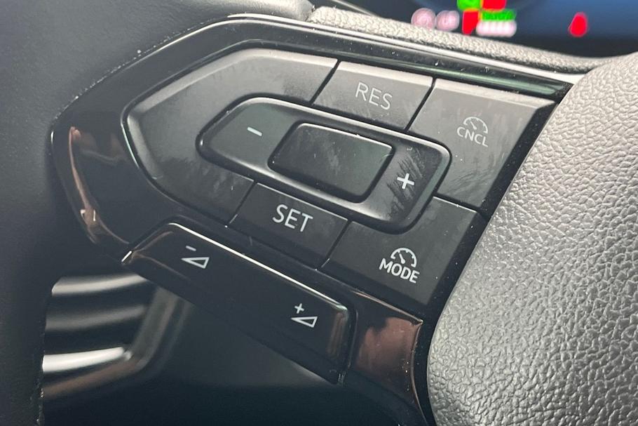 Used Ford TRANSIT CONNECT WR25OAC 25