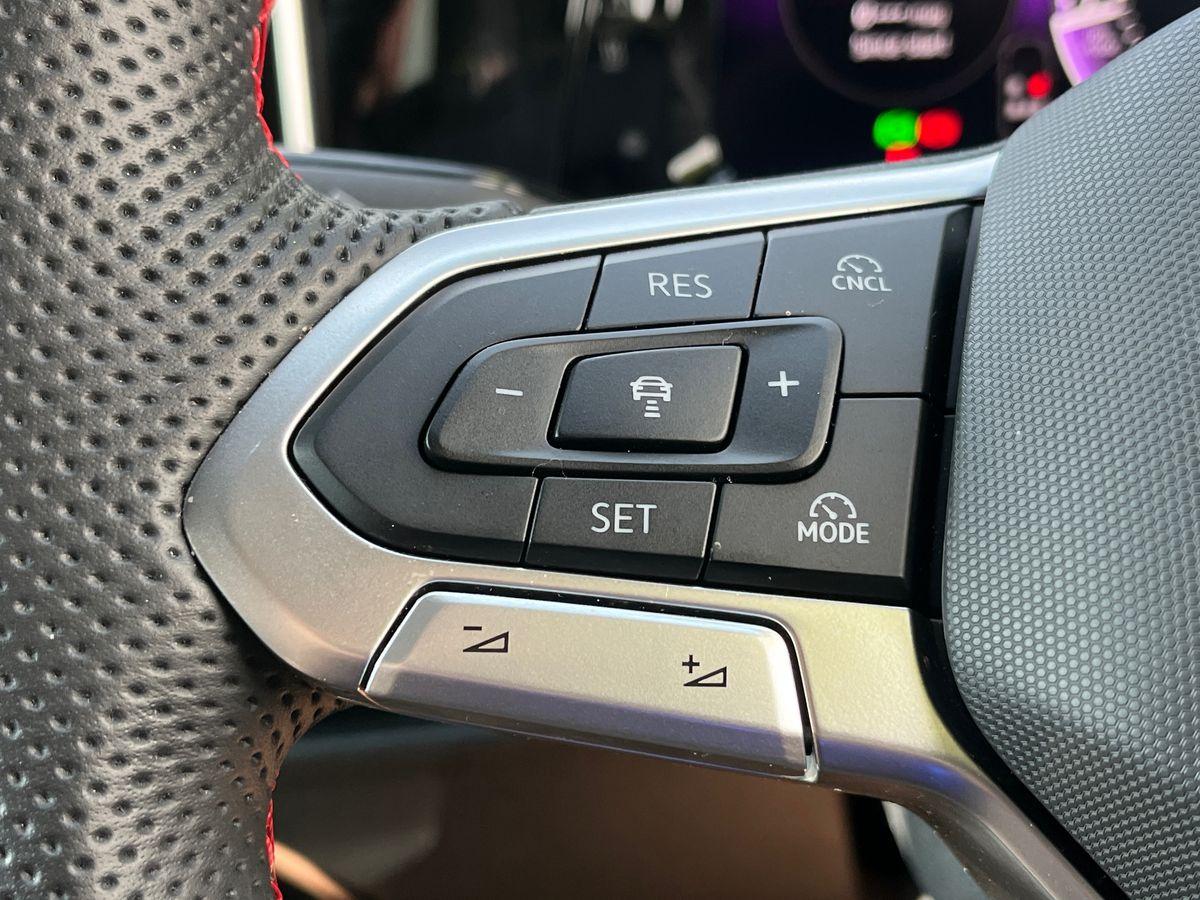 Volkswagen Golf Photo autoimg-44e2c2320e3dcc385ef3da3cd8d21ed8fd60dff5.jpg