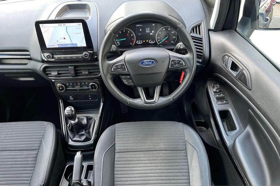 Ford ECOSPORT Photo autoimg-44e48bb311b412e4843d58a78871d157d24ae06b.jpg