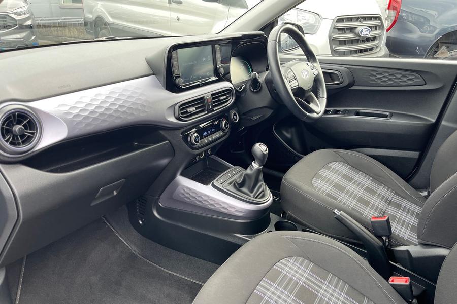 Hyundai I10 Photo autoimg-44e83919f307a6f204e11a76beb356958a8d5df3.jpg