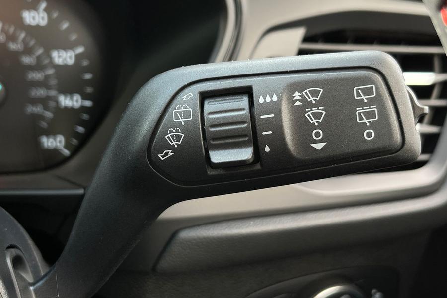 Ford FOCUS Photo autoimg-44ead651ec375f659a864a9a6147a786321b1262.jpg