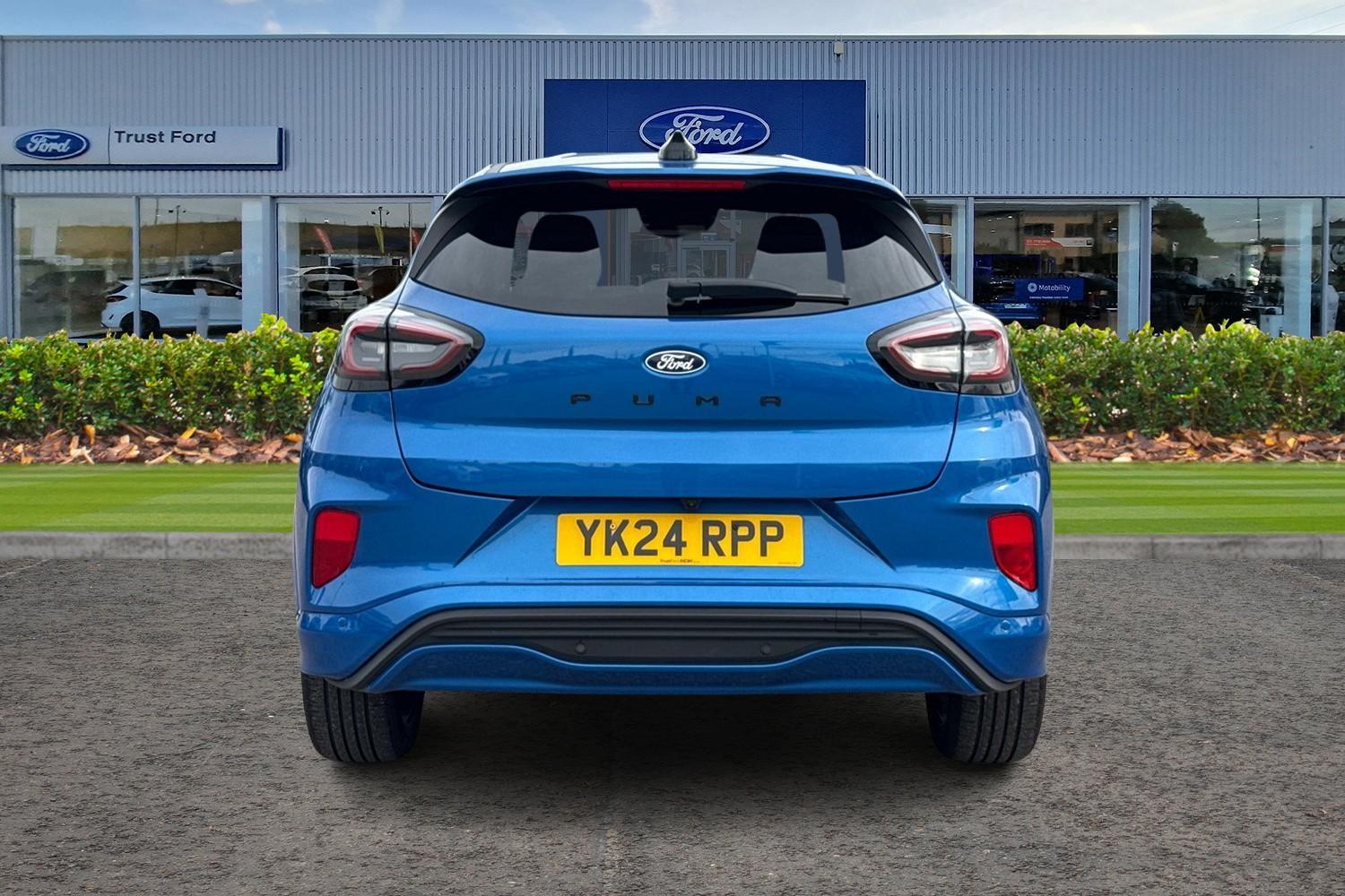 Ford PUMA Photo 6