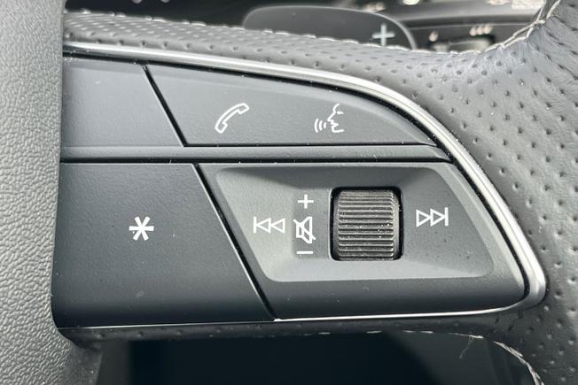 AUDI Q5 Photo 17