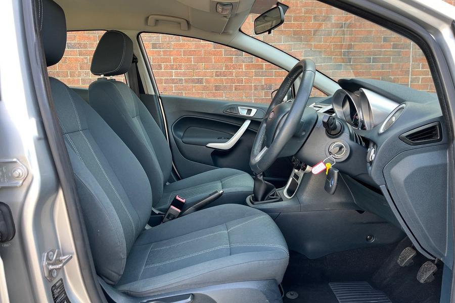 Ford Fiesta Photo autoimg-45024fa670c984c07a5e30640be8e3be6a625f06.jpg