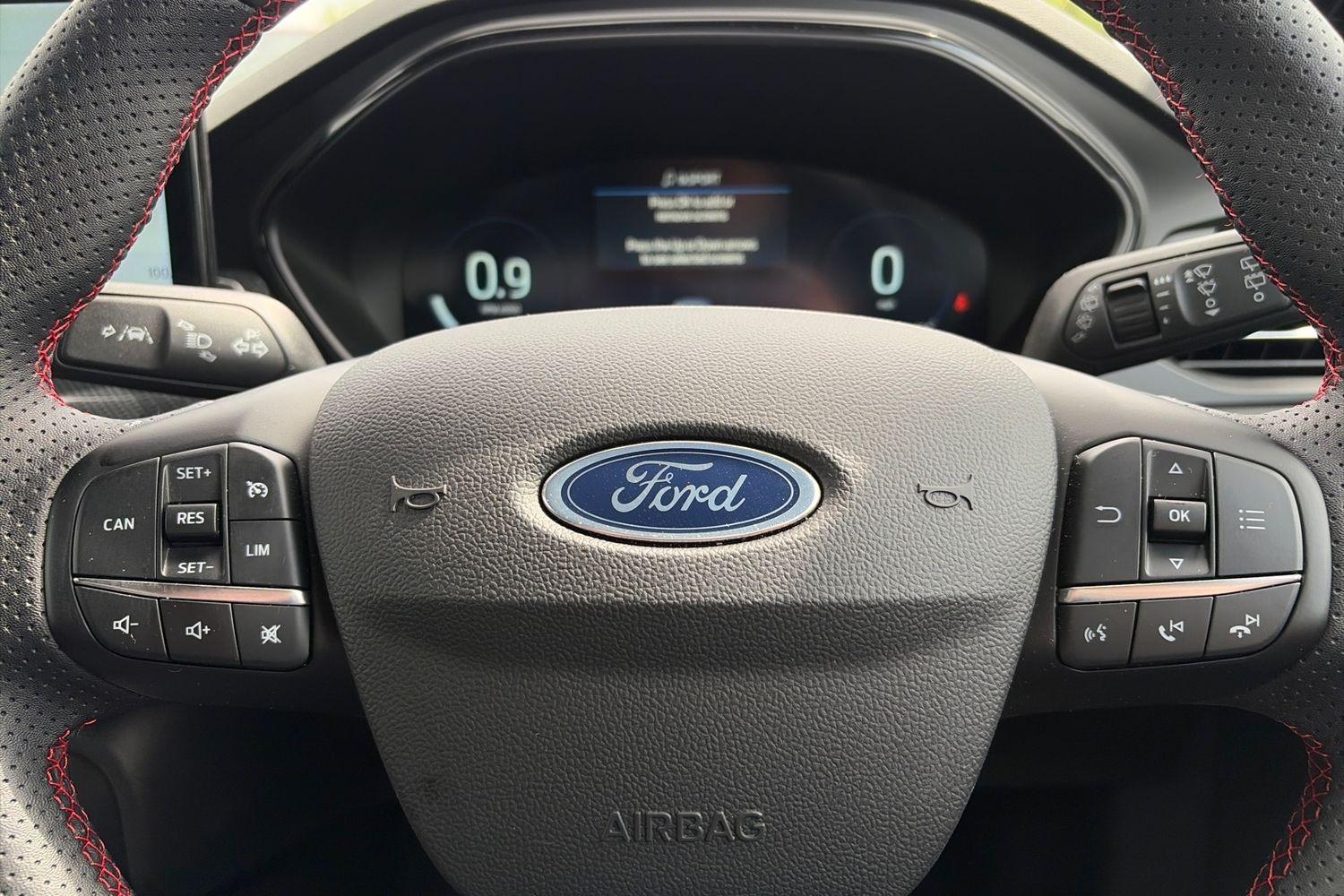 Ford Focus Photo 11
