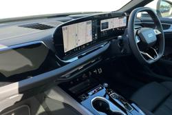Audi  A6 Avant Photo 2