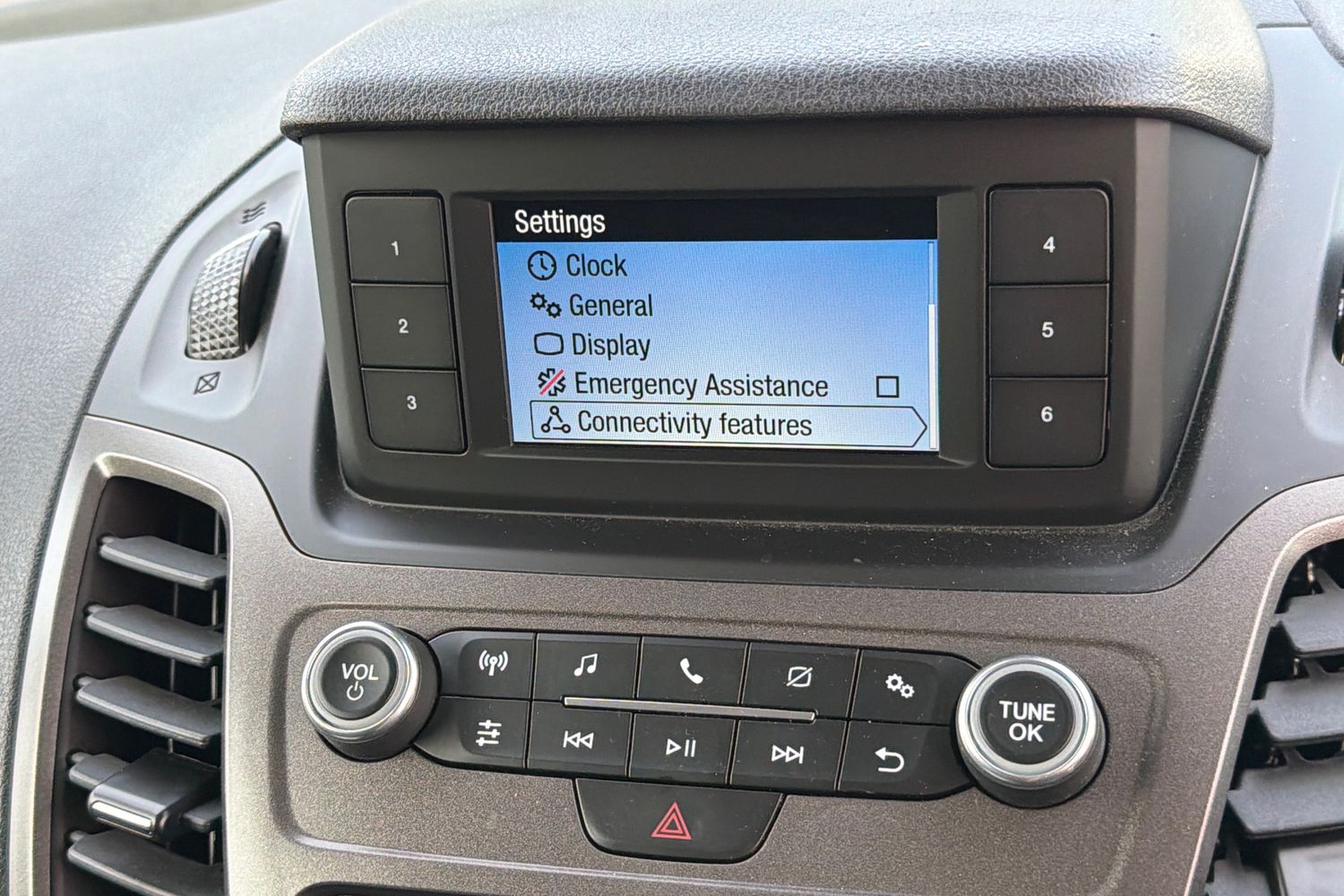 Ford TRANSIT CONNECT Photo 40