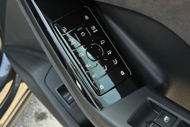 AUDI Q6 E-Tron Photo 52