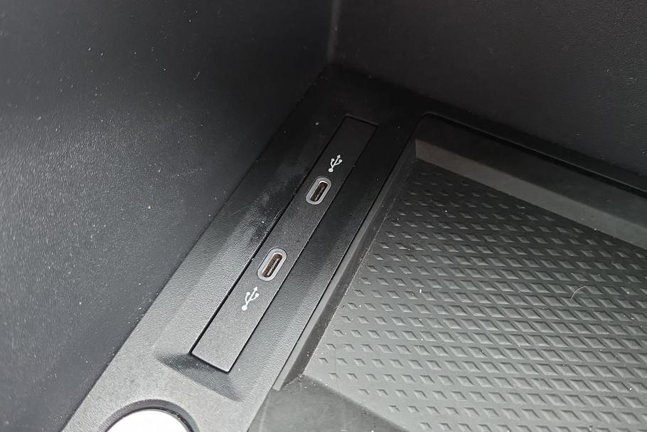 Used FORD TRANSIT CONNECT BG75DRV 29