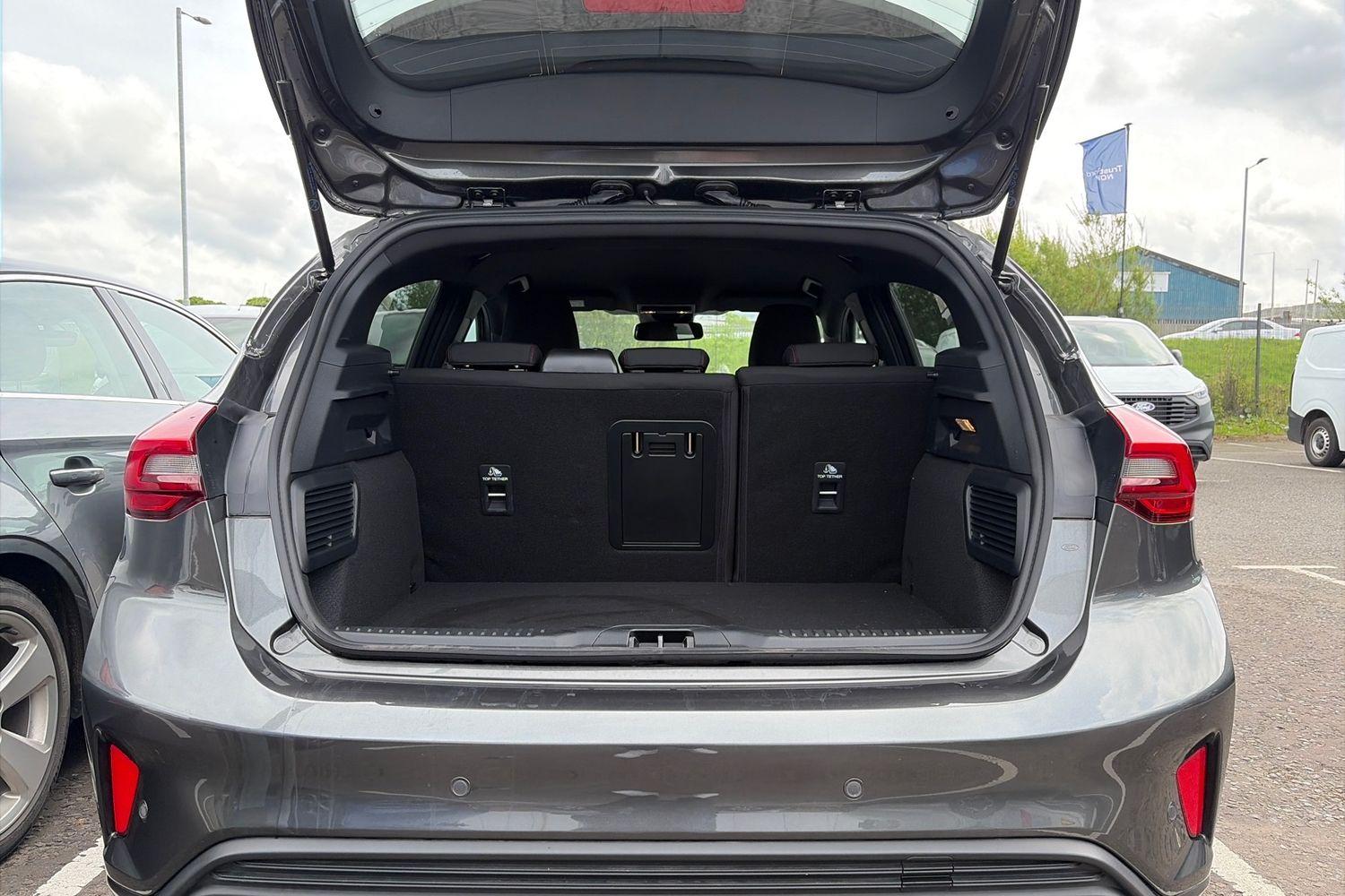 Ford Focus Photo 20