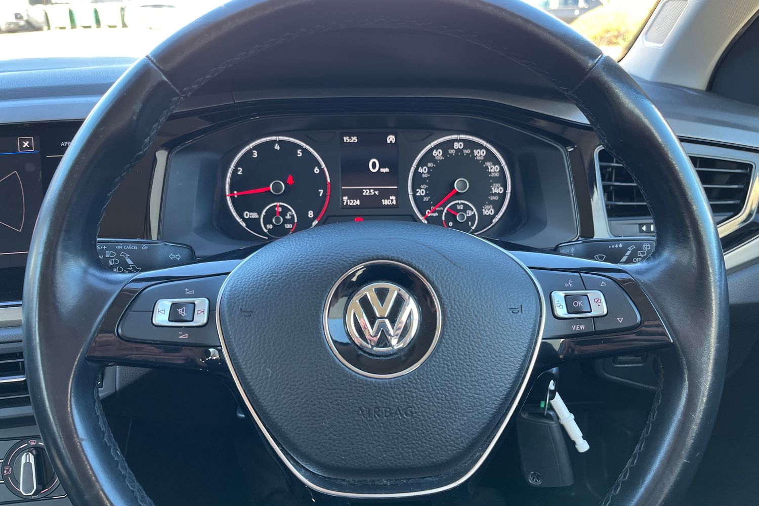 Volkswagen Polo Photo 11