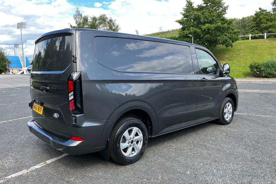 Used Ford TRANSIT CUSTOM WM24NDV 25