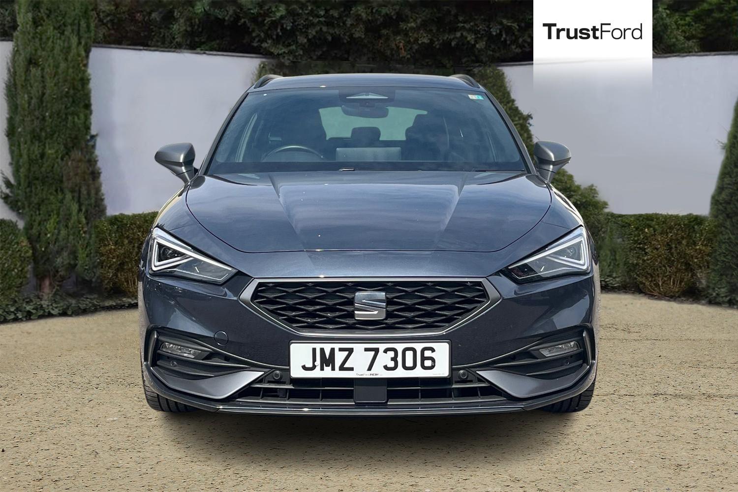 SEAT LEON Photo 5