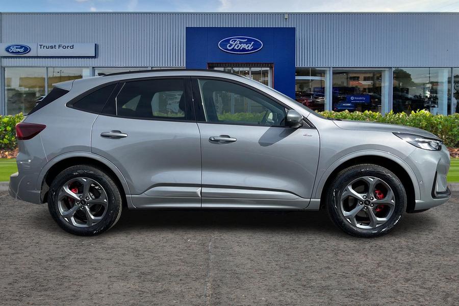 Ford KUGA Photo autoimg-4518e5c147342bba7db3146cebe4fdfe169e55f6.jpg