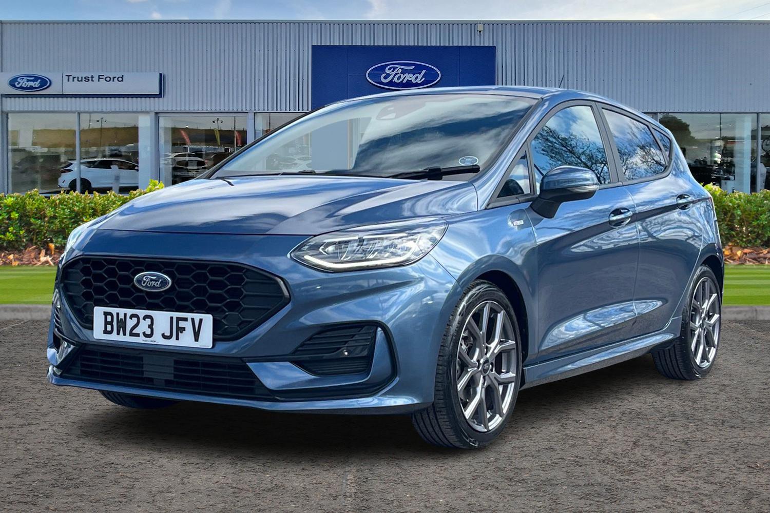 Ford FIESTA Photo 4