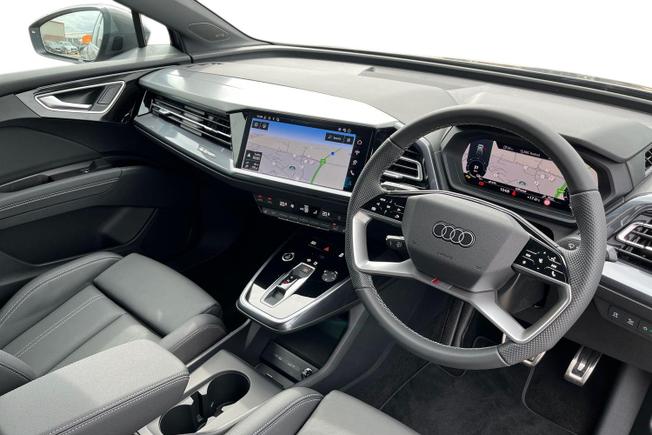 AUDI Q4 E-Tron Photo 6