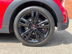 MINI Hatch Photo 5