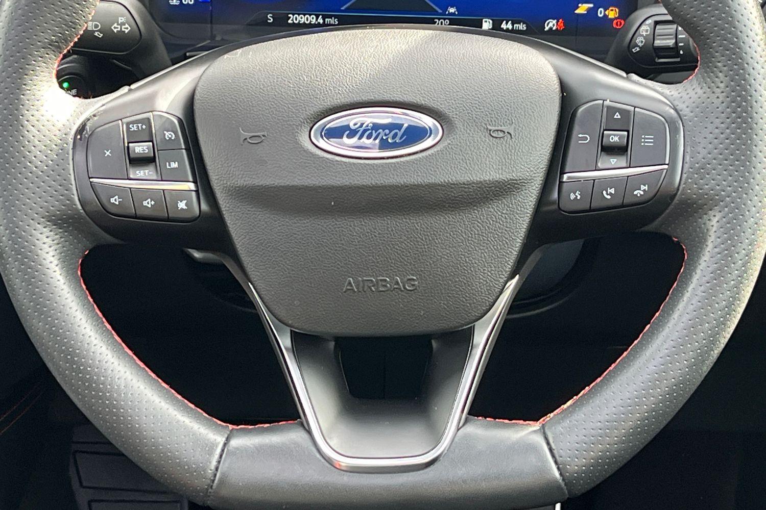 Ford Kuga Photo 11