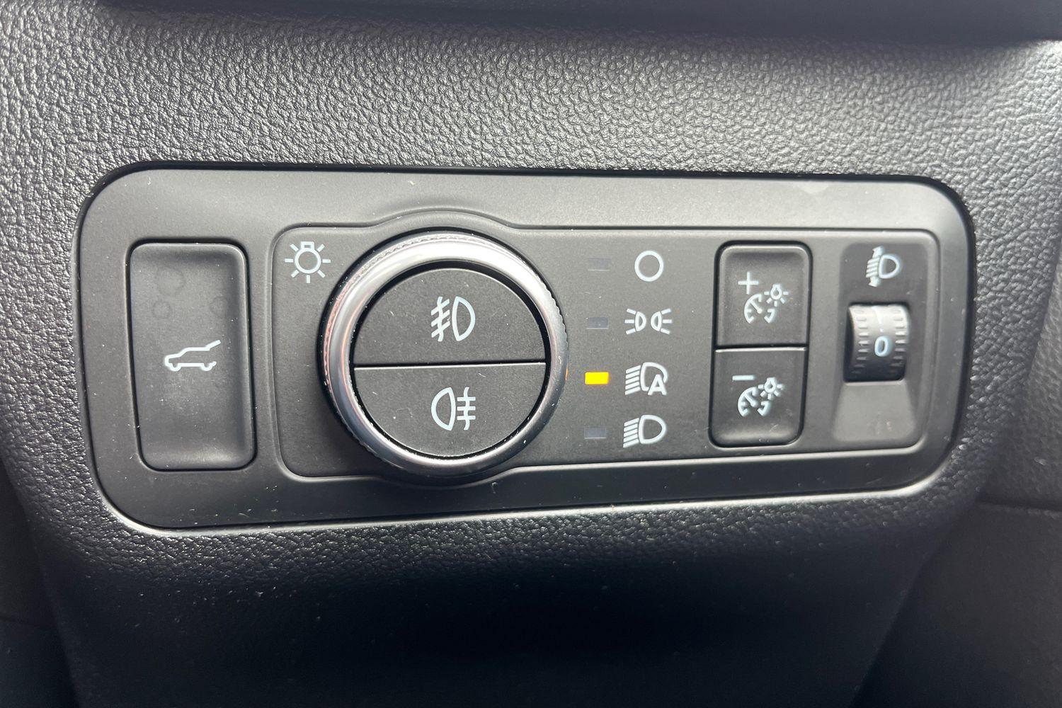 Ford KUGA Photo 31