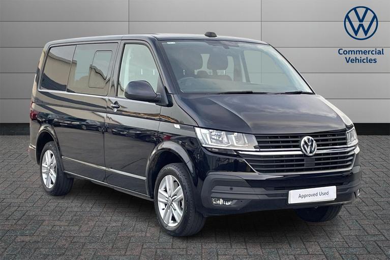 Used 2024 Volkswagen Transporter T32 Highline Kombi DSG SWB Euro 6 150ps *REAR CAMERA*HEATED SEATS* Deep Black at JCT600