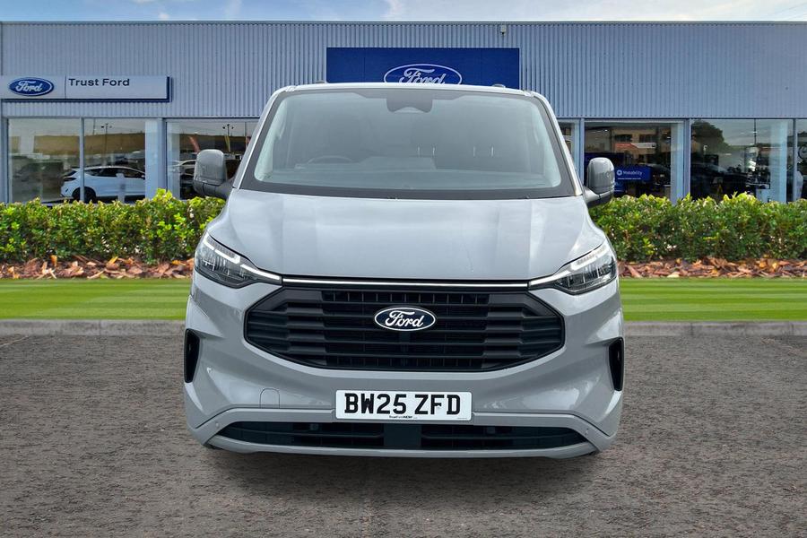 Ford TRANSIT CUSTOM Photo autoimg-4532ade8b9151c716f86169abcc0036f666998ca.jpg