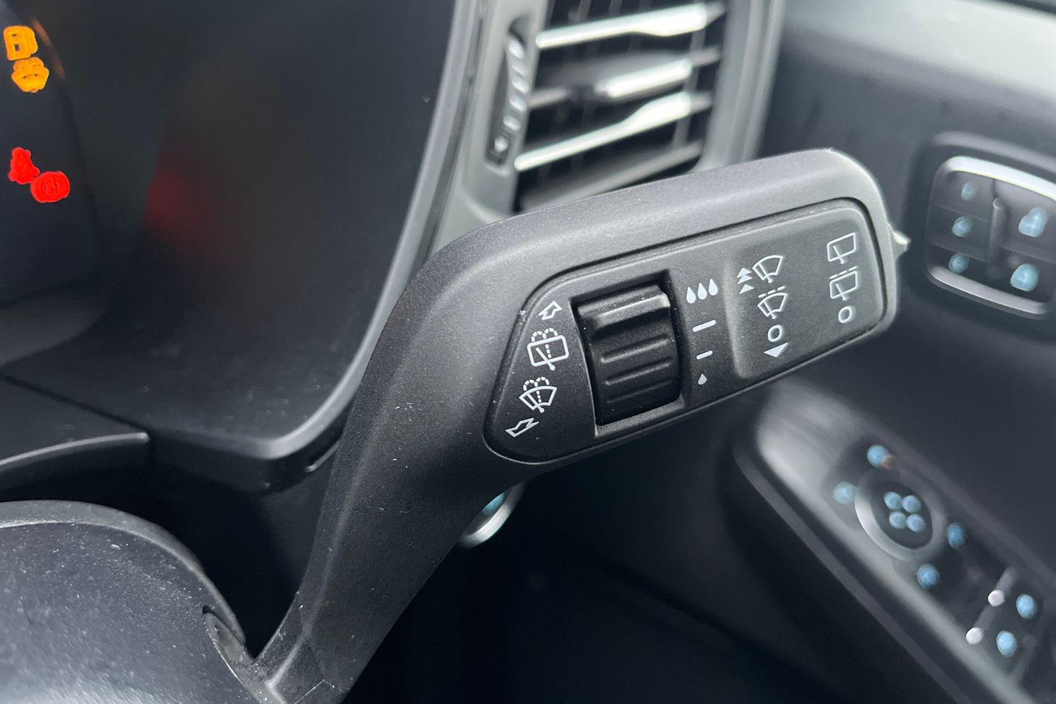 Ford KUGA Photo 14