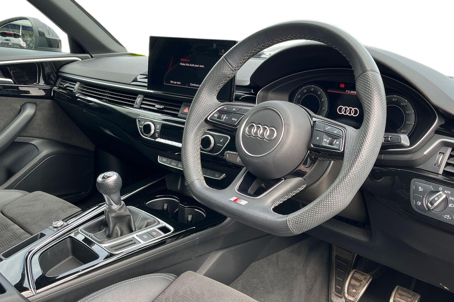 Audi A4 Photo 8
