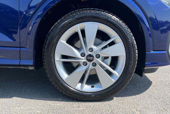 AUDI Q2 Photo 5