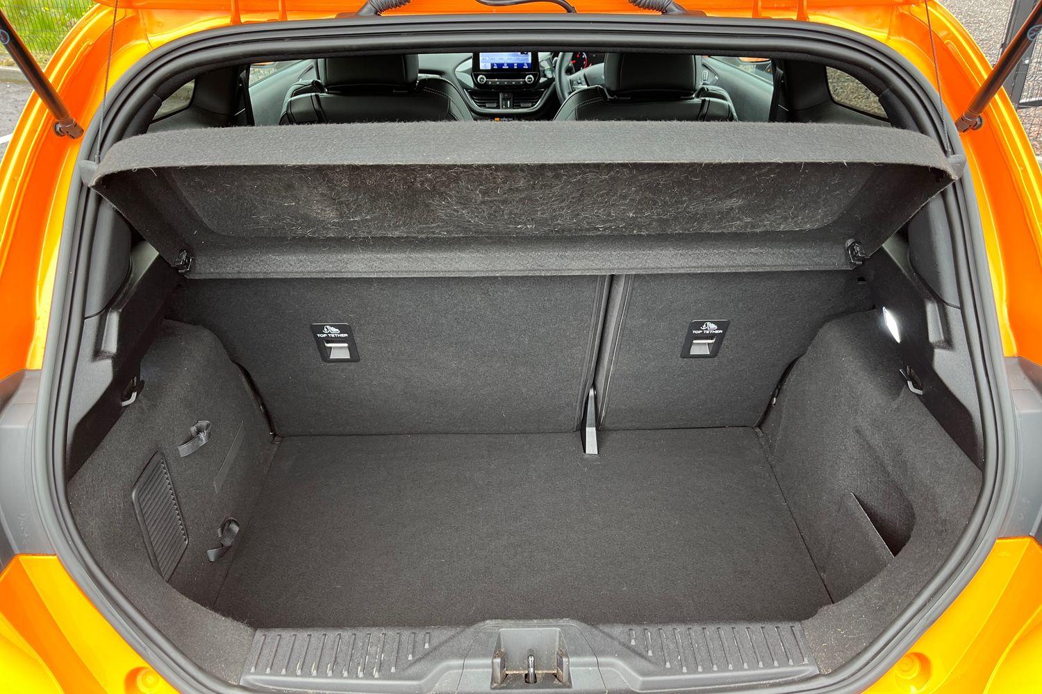 Ford FIESTA Photo 20