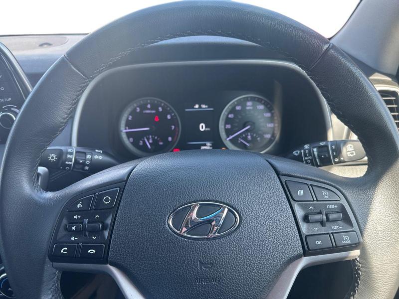 Used Hyundai TUCSON NX21YVF 13
